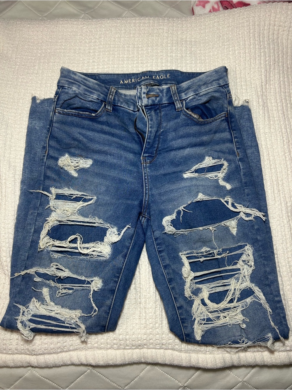 American Eagle Outfitters Women's Ripped Light Blue Skinny Jeans